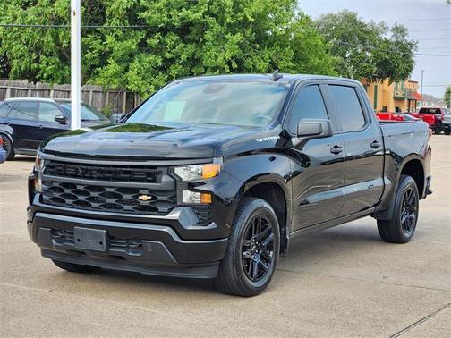 2023 Chevrolet Silverado 1500 Custom