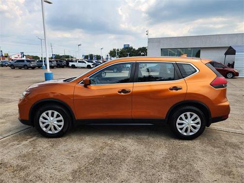 2017 Nissan Rogue S