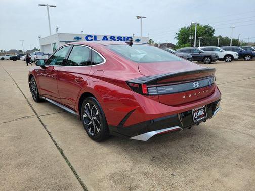 Ultimate red 2025 Hyundai SONATA SEL