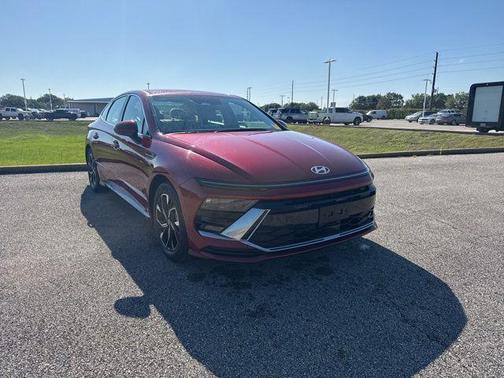 Ultimate red 2025 Hyundai SONATA SEL