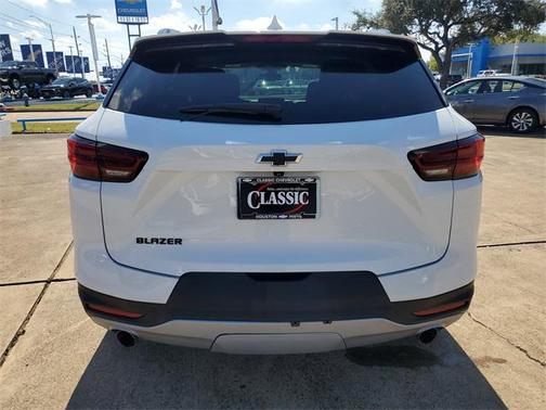 2024 Chevrolet Blazer 2LT