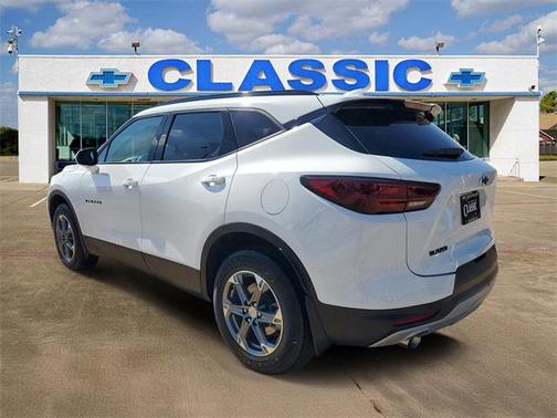 2024 Chevrolet Blazer 2LT