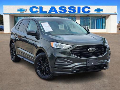 2022 Ford Edge SE