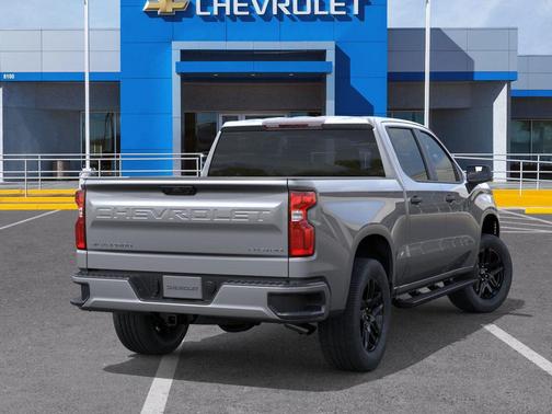 2025 Chevrolet Silverado 1500 Custom