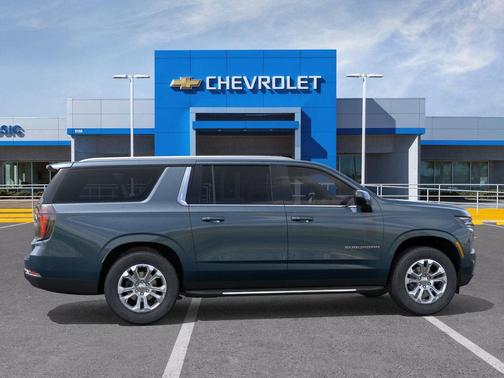 2025 Chevrolet Suburban LS