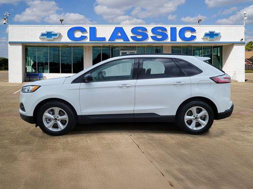 Oxford White 2023 Ford Edge SE