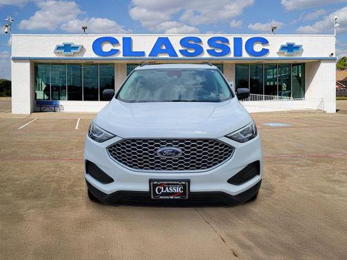 Oxford White 2023 Ford Edge SE