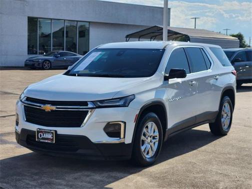 2022 Chevrolet Traverse LS