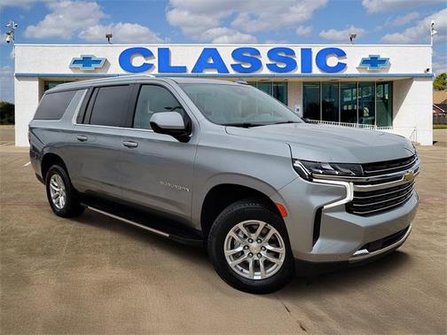 2023 Chevrolet Suburban LT