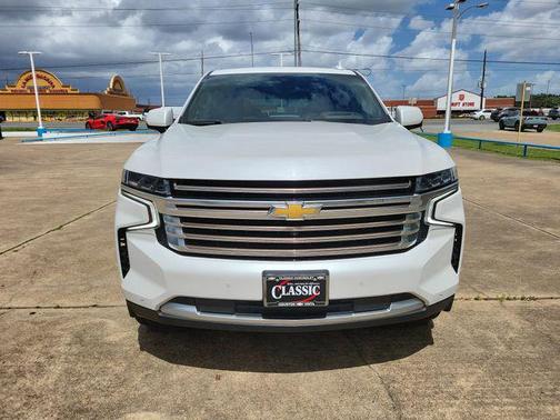 Iridescent Pearl Tricoat 2024 Chevrolet Tahoe 4WD High Country