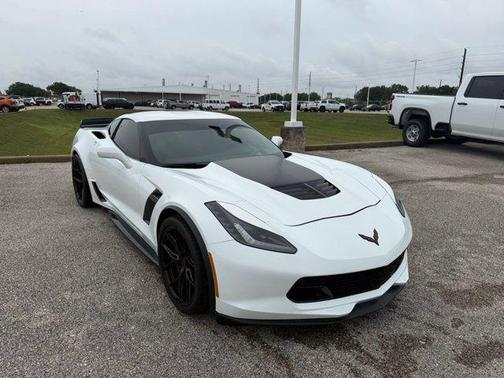Arctic White 2019 Chevrolet Corvette Z06