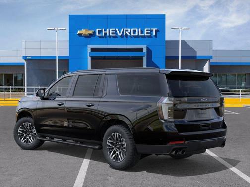 Black 2026 Chevrolet Suburban Z71, 4WD