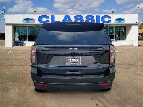 2024 Chevrolet Tahoe 2WD RST