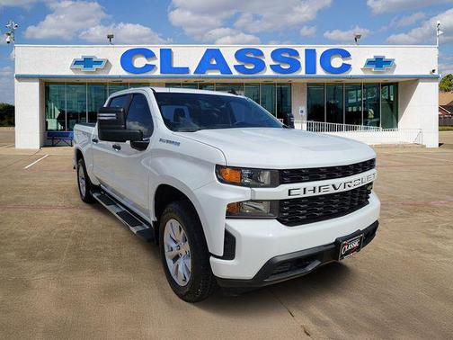 Summit White 2021 Chevrolet Silverado 1500 Custom