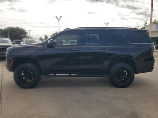 2025 Chevrolet Tahoe 4WD Z71