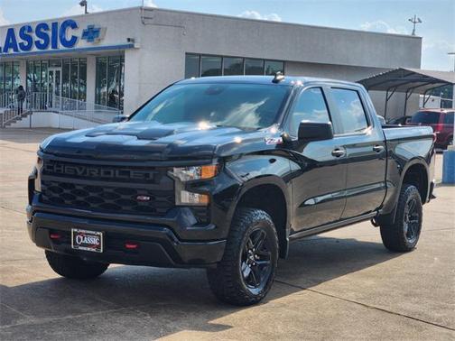 2024 Chevrolet Silverado 1500 Custom Trail Boss