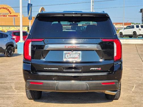 2021 GMC Yukon 4WD AT4