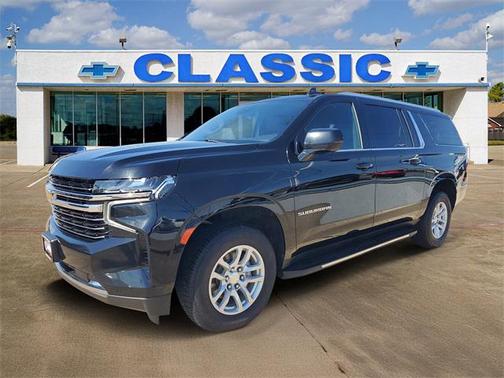 2023 Chevrolet Suburban LT