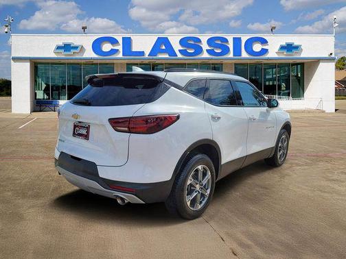 2023 Chevrolet Blazer 2LT