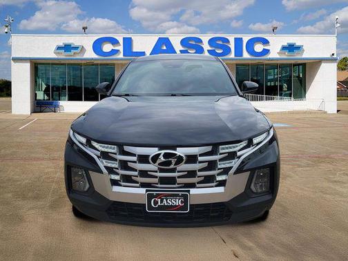 Phantom Black 2024 Hyundai SANTA CRUZ SE