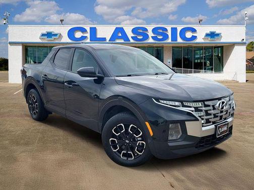 Phantom Black 2024 Hyundai SANTA CRUZ SE