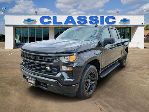 Black 2025 Chevrolet Silverado 1500 Custom