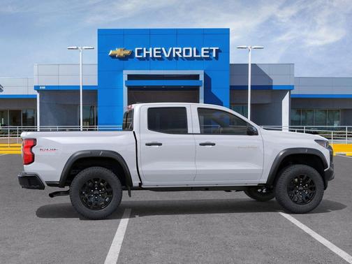 Summit White 2026 Chevrolet Colorado Trail Boss