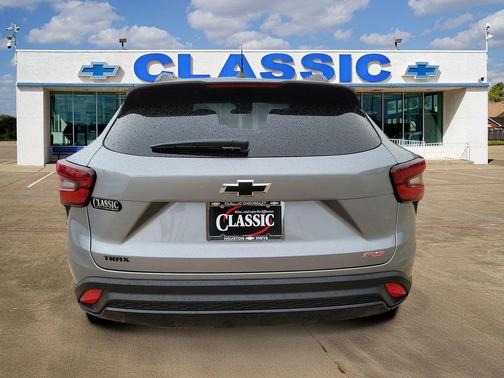 2026 Chevrolet Trax FWD 2RS