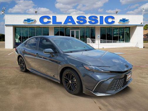 Underground 2025 Toyota Camry SE