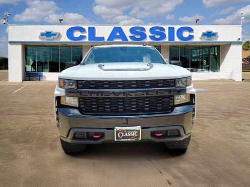 Summit White 2021 Chevrolet Silverado 1500 Custom Trail Boss