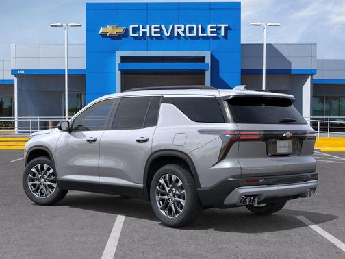 Sterling Gray Metallic 2026 Chevrolet Traverse LT