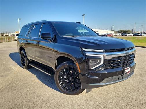 2025 Chevrolet Tahoe LS