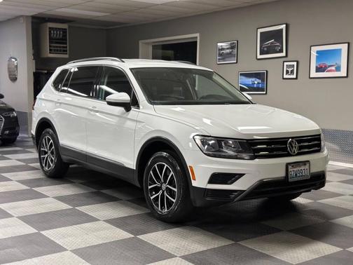 2021 Volkswagen Tiguan 2.0T SE 4MOTION
