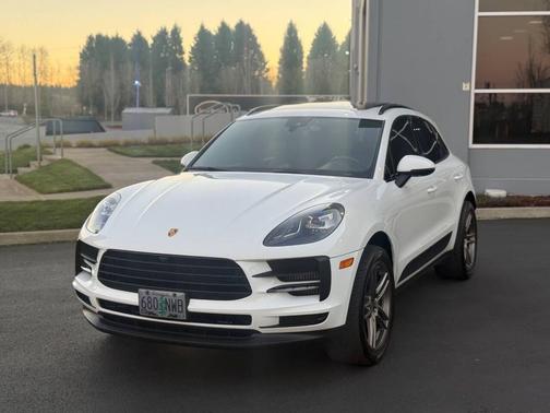 2021 Porsche Macan S