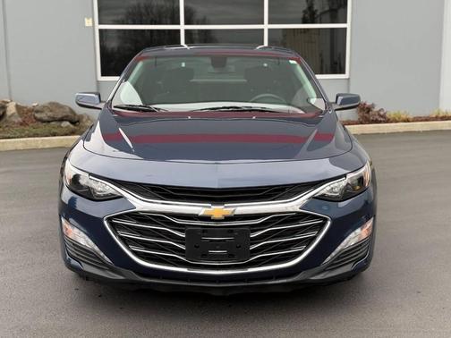 2021 Chevrolet Malibu FWD LT
