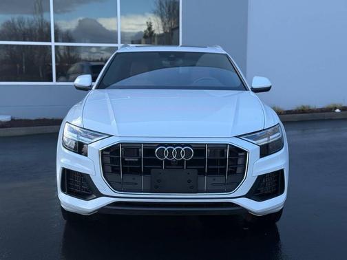 2019 Audi Q8 3.0T Premium Plus