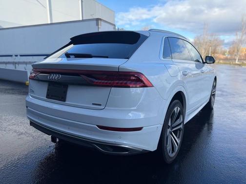 2019 Audi Q8 3.0T Premium Plus