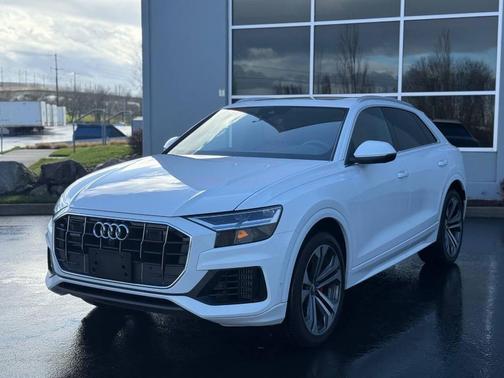 2019 Audi Q8 3.0T Premium Plus