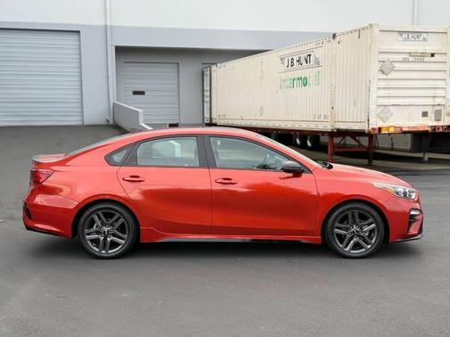 2021 Kia Forte GT-Line