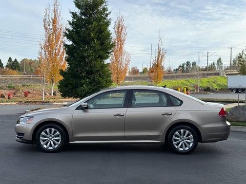 2015 Volkswagen Passat 1.8T S