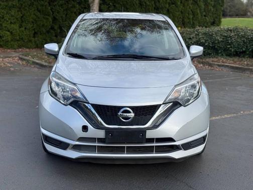 Brilliant Silver 2017 Nissan Versa Note SV