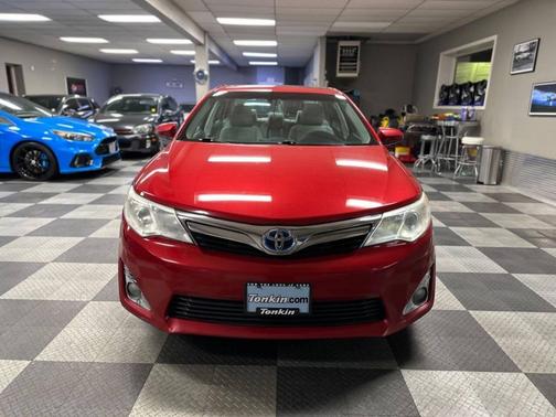 2014 Toyota Camry Hybrid XLE