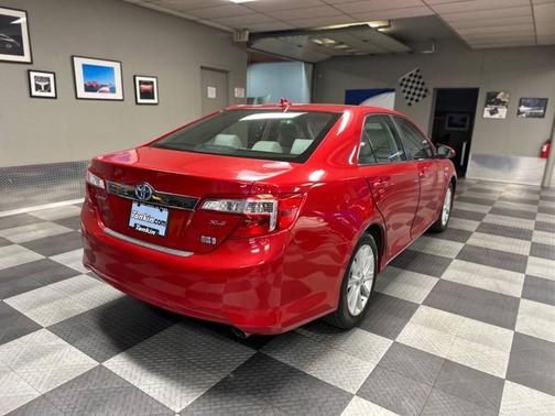 2014 Toyota Camry Hybrid XLE