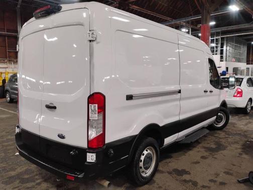 2020 Ford Transit-250 Base