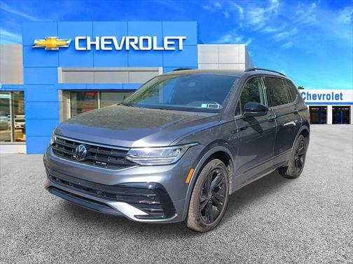2024 Volkswagen Tiguan 2.0T SE R-Line Black
