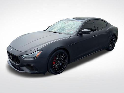 2023 Maserati Ghibli Modena Q4