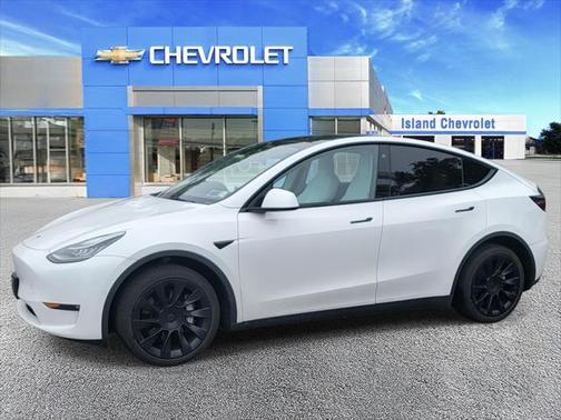 2022 Tesla Model Y Long Range Dual Motor All-Wheel Drive
