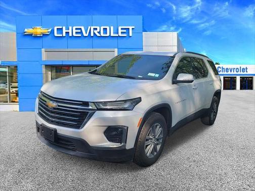 2022 Chevrolet Traverse LT Cloth