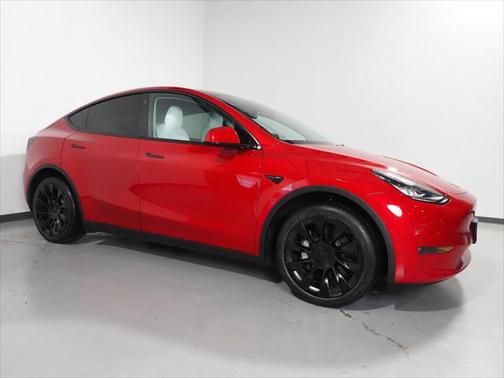 2022 Tesla Model Y Long Range Dual Motor All-Wheel Drive