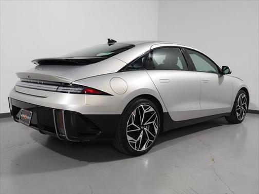 2023 Hyundai IONIQ 6 Limited